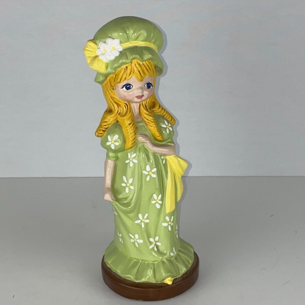 Lovely Lady Figurine Green Yellow Dress Hat Blue Eyes Blond Hair Atlantic 9.5 in